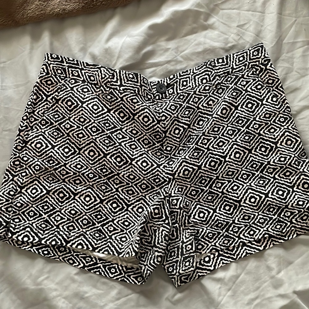 NWOT- Womens Shorts